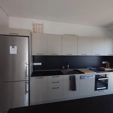 Seeview And Mountain View *