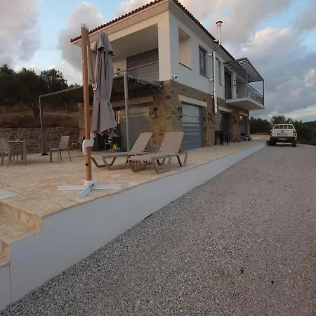 Villa Seeview And Mountain View