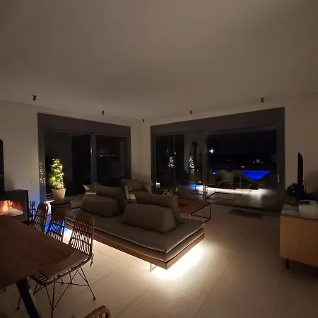 Seeview And Mountain View Villa *