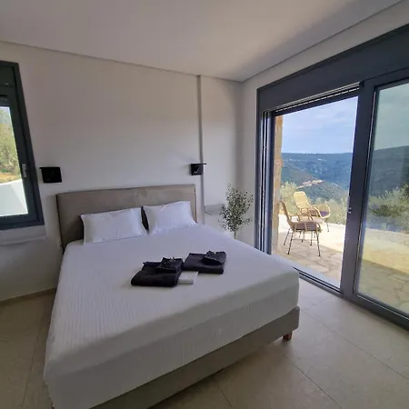 Villa Seeview And Mountain View