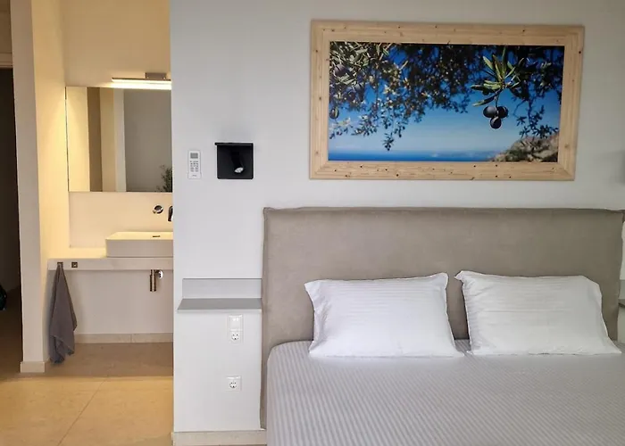 Seeview And Mountain View Villa