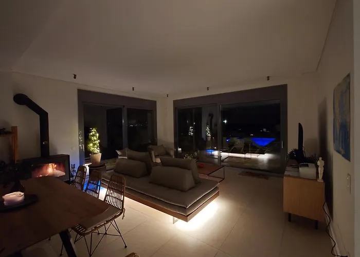Seeview And Mountain View Villa *