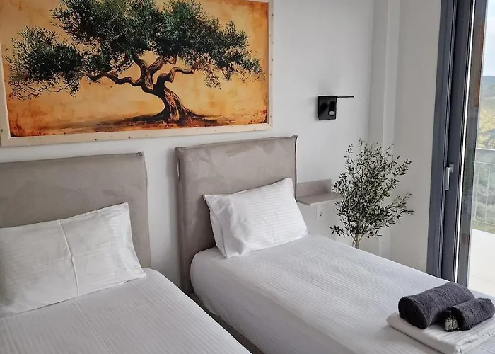 Seeview And Mountain View * Γκριζόκαμπος