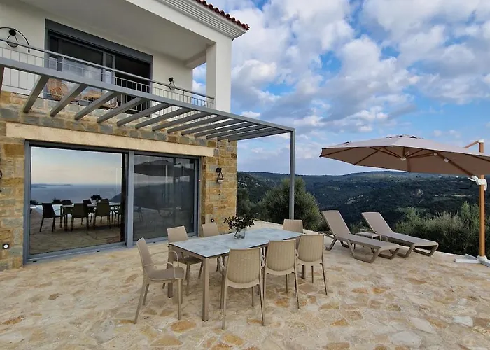 Seeview And Mountain View Villa