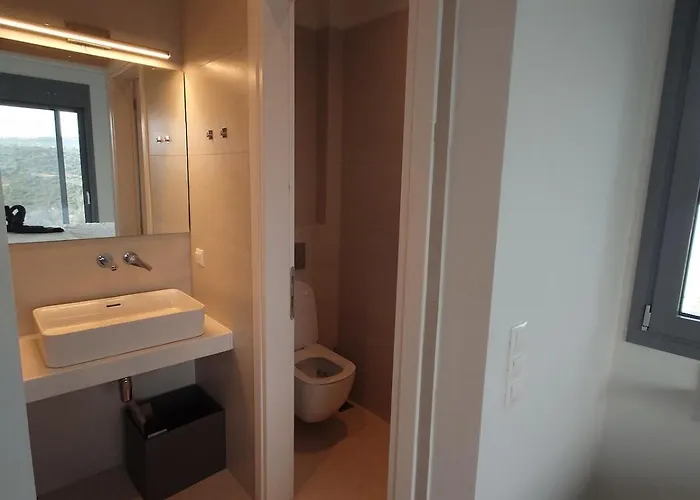 Seeview And Mountain View Villa Grizokambos